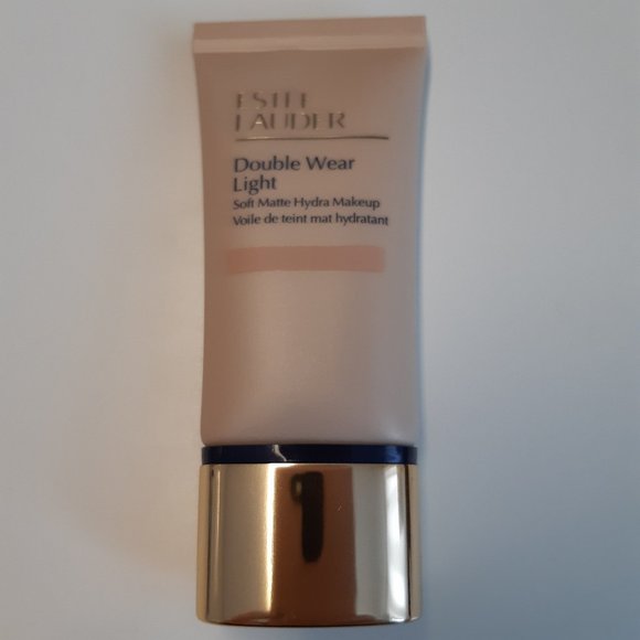 Estee Lauder | Makeup | Este Lauder Double Wear Light Foundation 2c3 ...